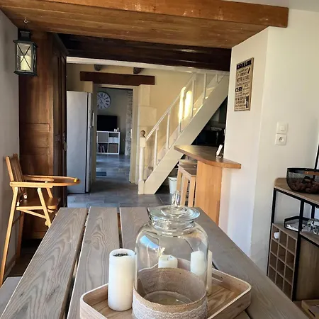 A La Campagne Holiday home Saint-Calez-en-Saosnois